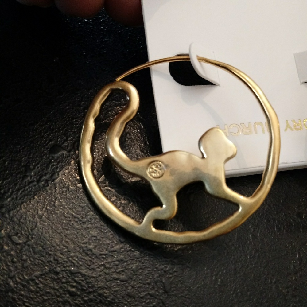 Tory Burch NWOT Monkey 16K Gold Hoop Earrings - Picture 4 of 7